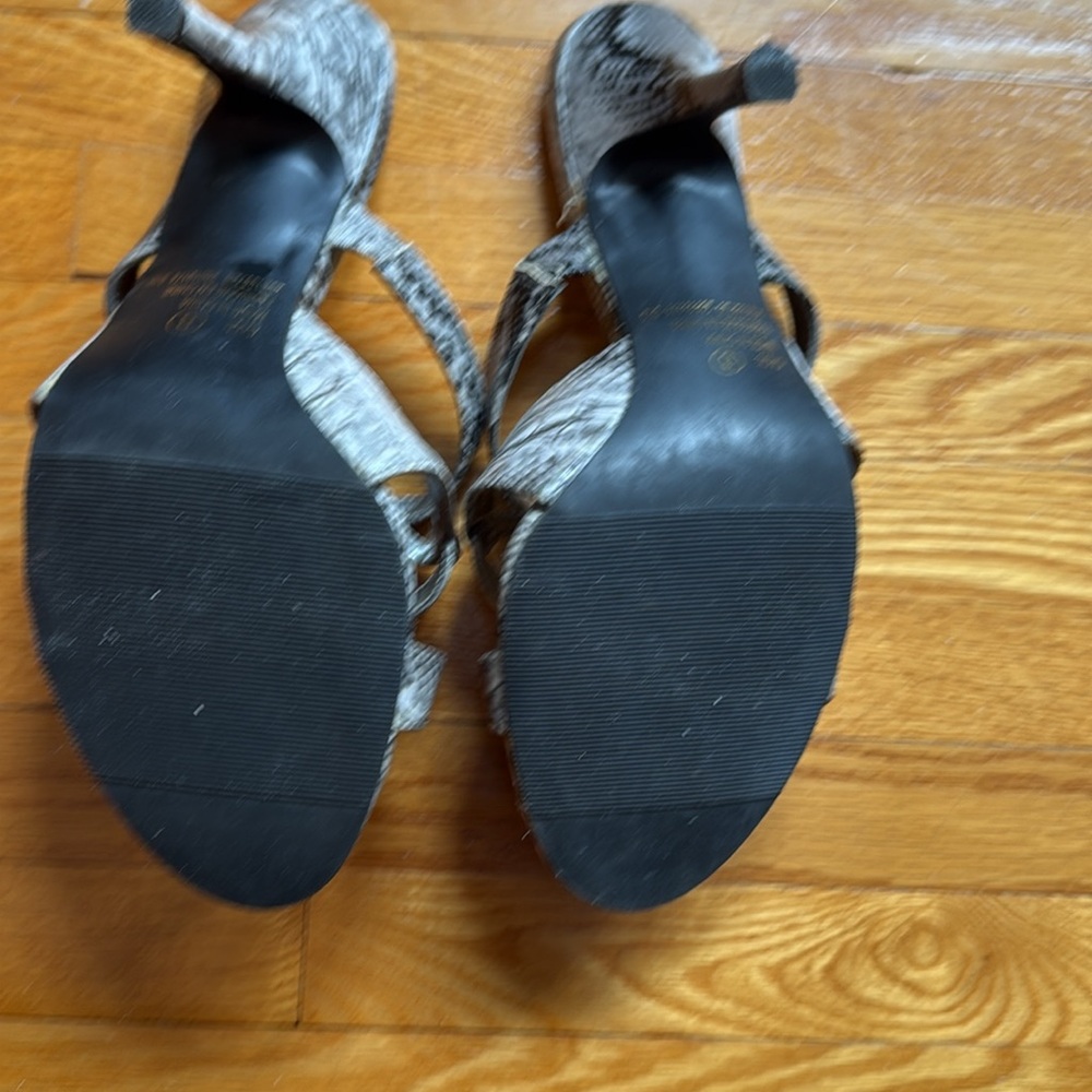 Sandals with Heels - Man made materials - Picture 2 of 3